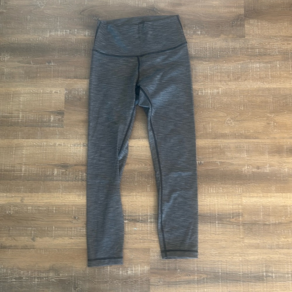 Lululemon heather grey legging sz 6